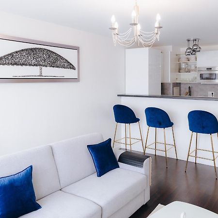 Appartement Luxueux, Neuf & Equipe A Versailles, Saint-Cyr-lʼÉcole Esterno foto