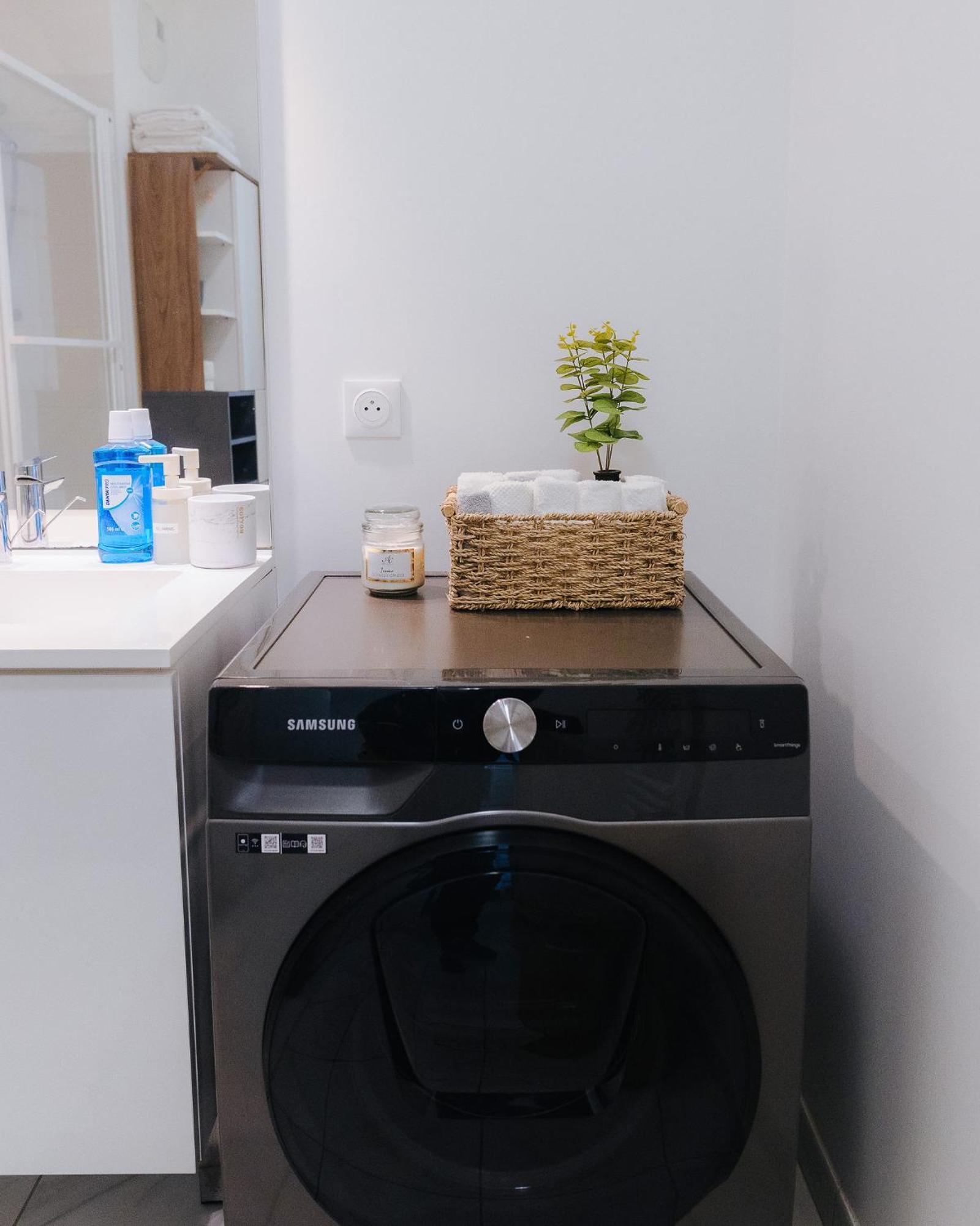 Appartement Luxueux, Neuf & Equipe A Versailles, Saint-Cyr-lʼÉcole Esterno foto