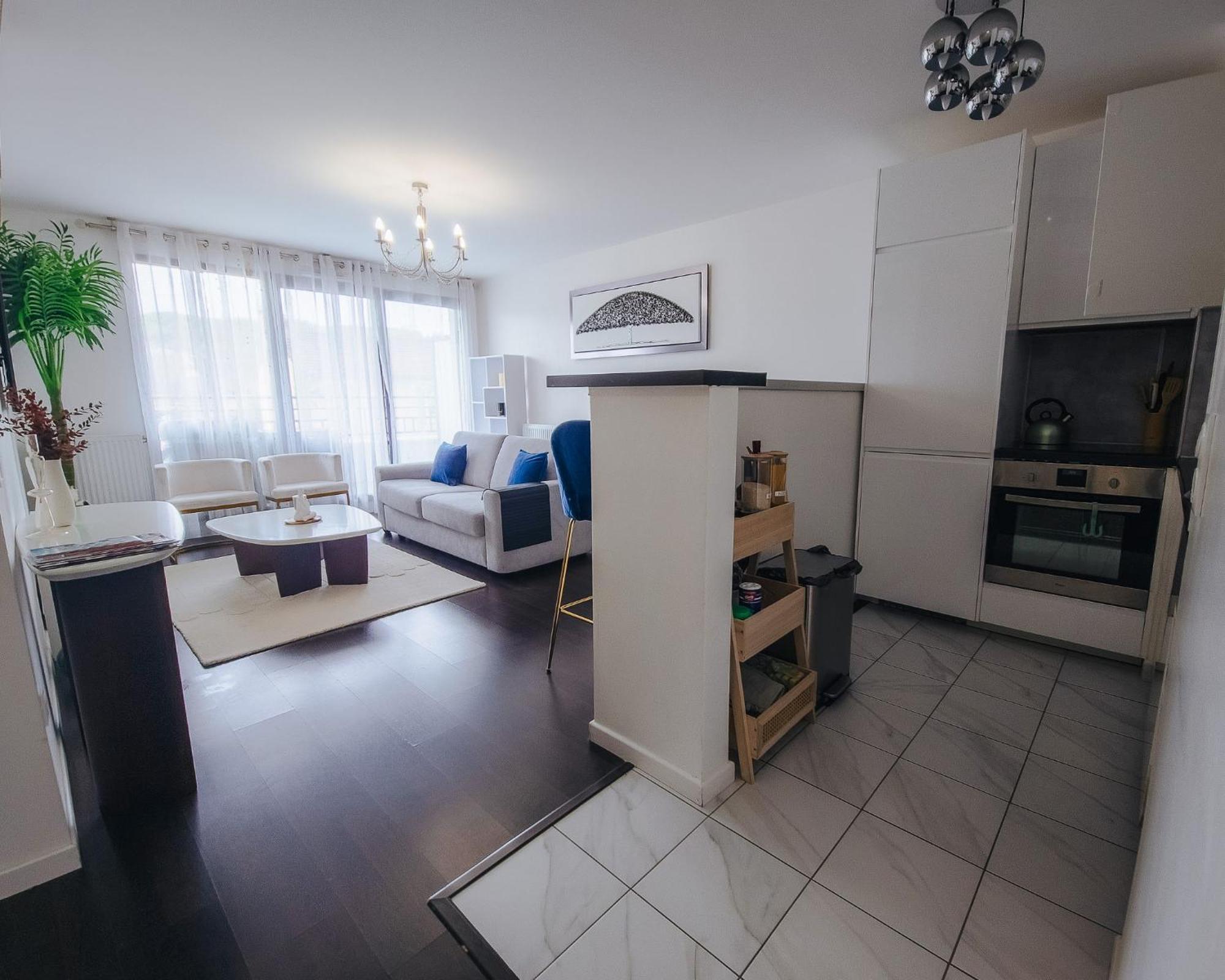 Appartement Luxueux, Neuf & Equipe A Versailles, Saint-Cyr-lʼÉcole Esterno foto