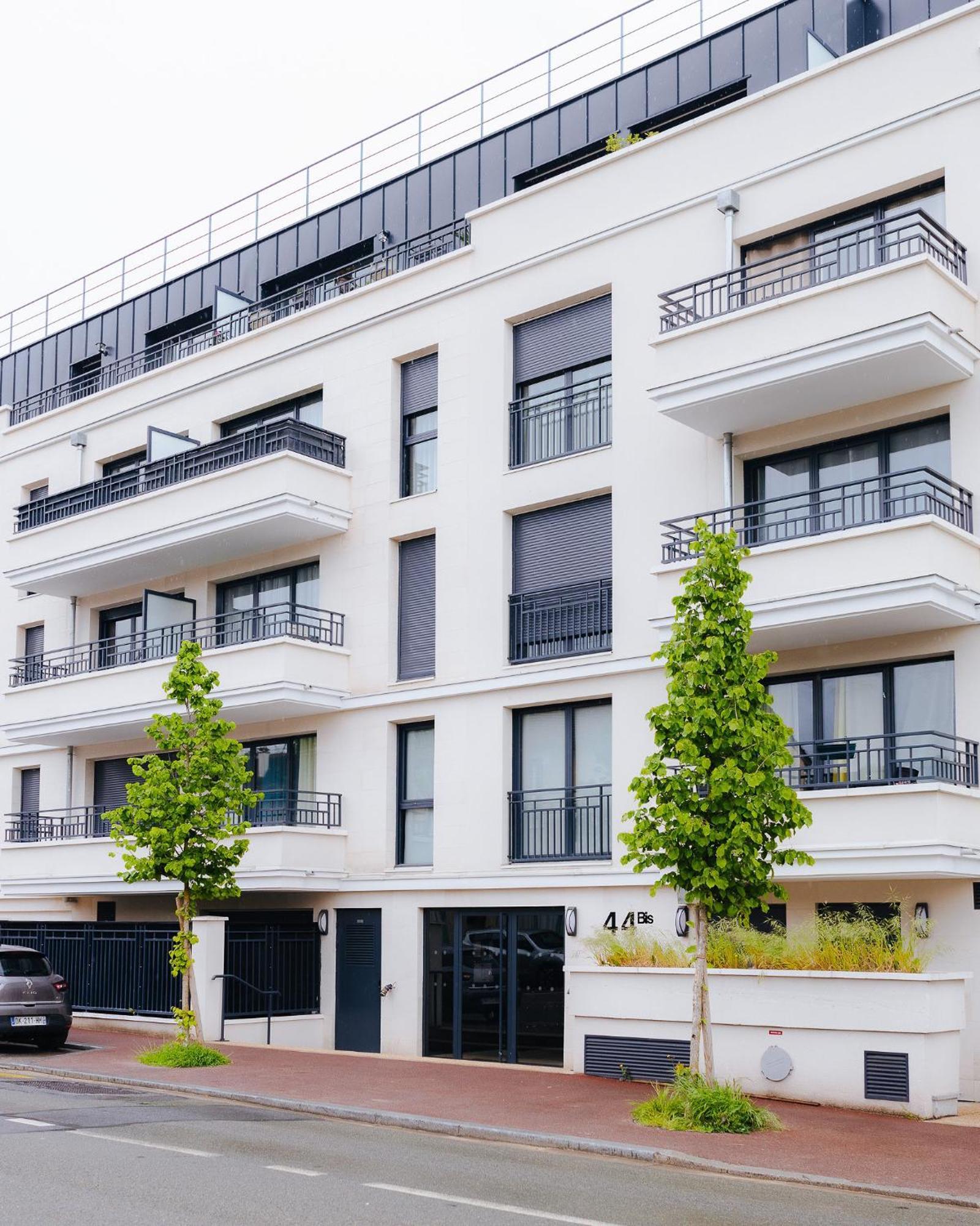Appartement Luxueux, Neuf & Equipe A Versailles, Saint-Cyr-lʼÉcole Esterno foto
